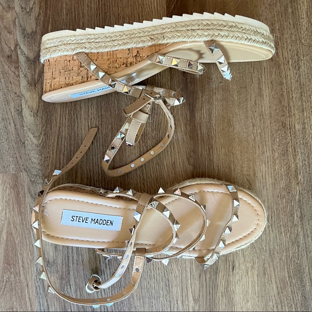COPY - Steve Madden Women's Pirno Wedge Sandals Studded Strappy Tan Size 9